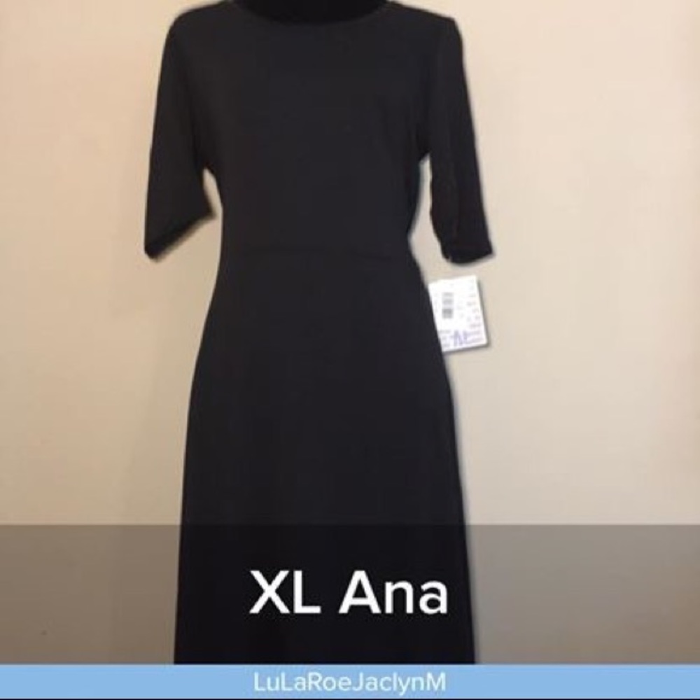 Ana XL  dress solid black!